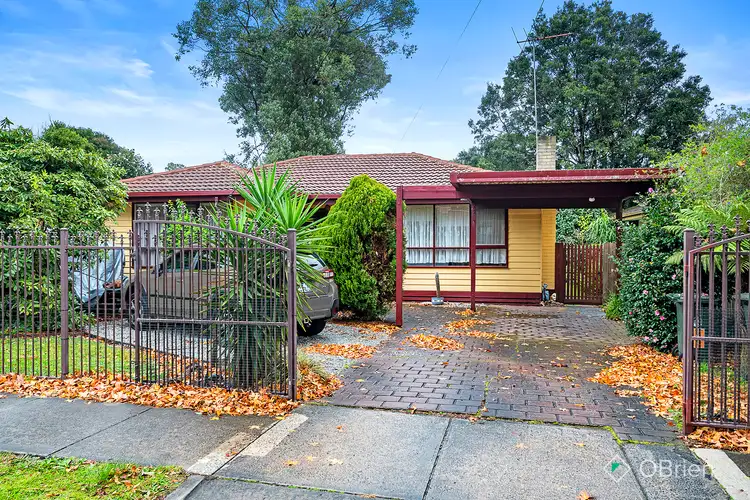 1 Valley Road, Frankston VIC 3199