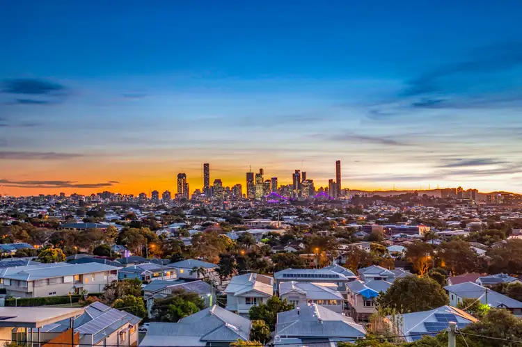 13 Ryan Avenue, Balmoral QLD 4171