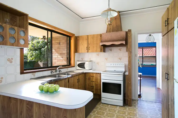 Second view of Homely house listing, 8 Helen Brae Avenue, Fairy Meadow NSW 2519