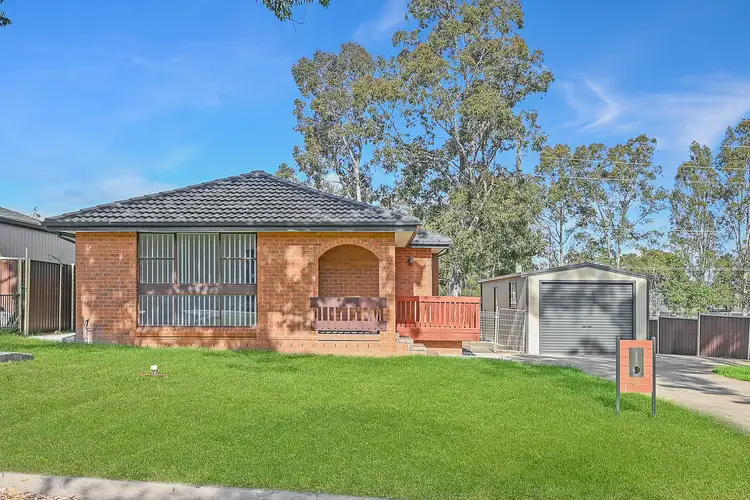 42 Scenic Circuit, Cranebrook NSW 2749