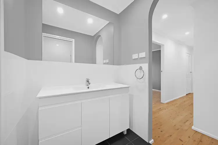 Sixth view of Homely house listing, 42 Scenic Circuit, Cranebrook NSW 2749