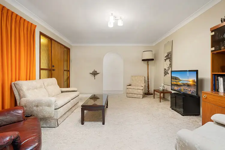 Fifth view of Homely house listing, 8 Bedivere Street, Carindale QLD 4152