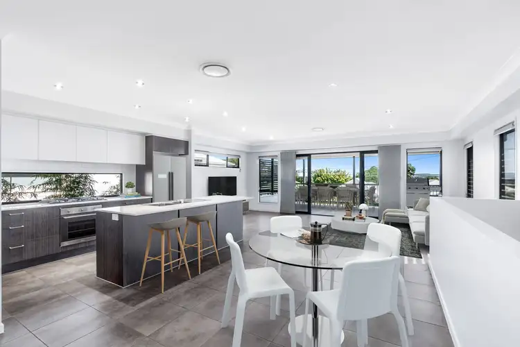 98 Manly Road, Manly West QLD 4179