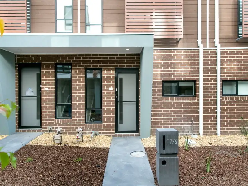 Main view of Homely house listing, 17/6 Huckson Street, Dandenong VIC 3175