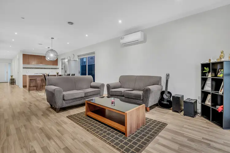 Sixth view of Homely house listing, 37 Kensley Circuit, Craigieburn VIC 3064