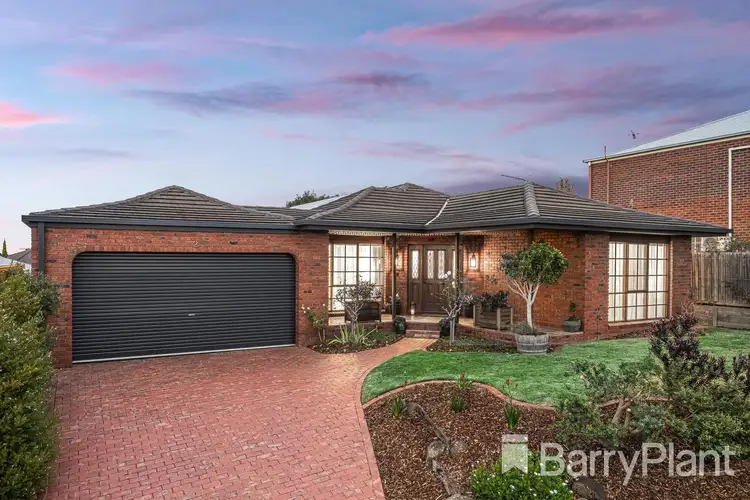 2 St Georges Court, Highton VIC 3216