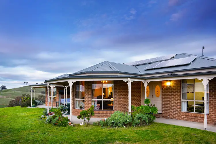 863 North Harcourt Road, Sedgwick VIC 3551