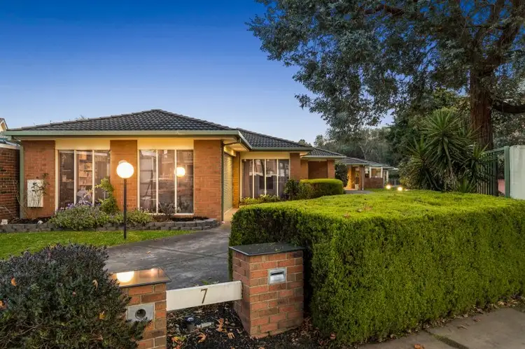 7 Lamont Court, Wantirna South VIC 3152