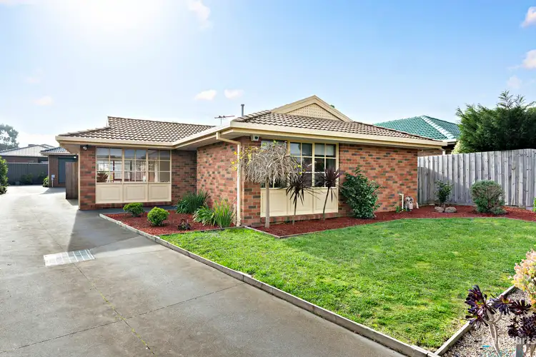 1/5 Royston Close, Mill Park VIC 3082