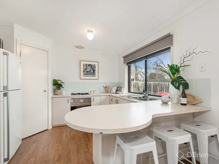 Second view of Homely house listing, 5 Falkiner Court, Carrum Downs VIC 3201