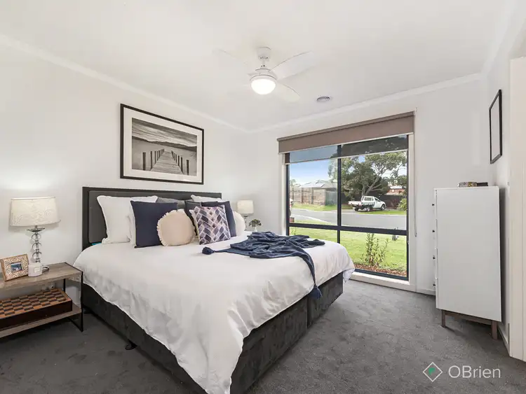 Sixth view of Homely house listing, 5 Falkiner Court, Carrum Downs VIC 3201
