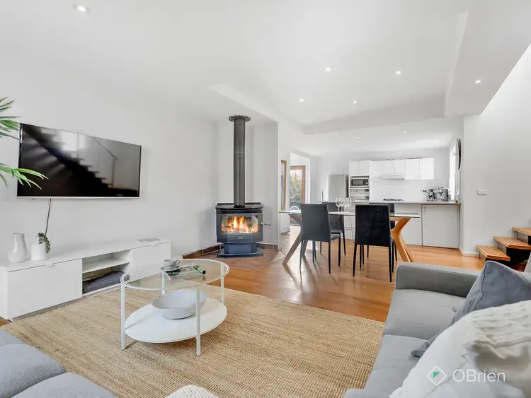 Fifth view of Homely house listing, 2 Amberley Crescent, Frankston South VIC 3199