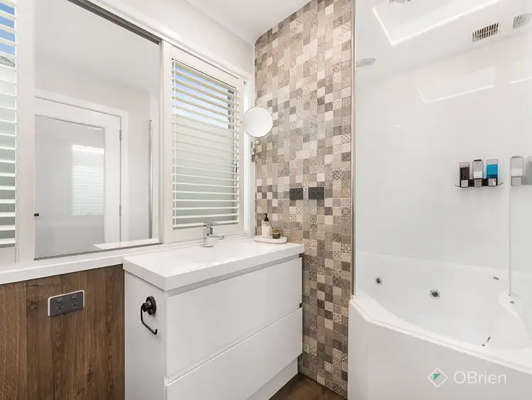 Sixth view of Homely house listing, 24 Clifton Park Drive, Carrum Downs VIC 3201