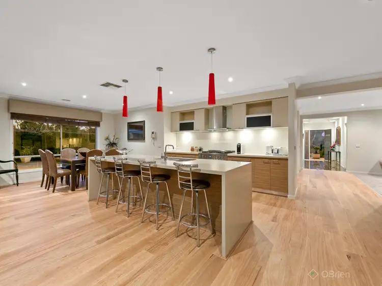 Sixth view of Homely house listing, 17 Rosslare Place, Cranbourne VIC 3977