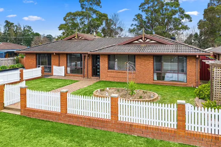 2 Simon Place, Moss Vale NSW 2577