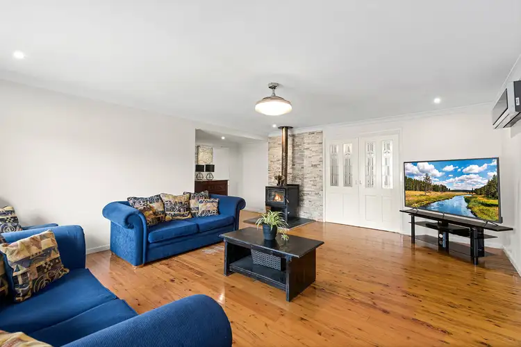 Fifth view of Homely house listing, 2 Simon Place, Moss Vale NSW 2577