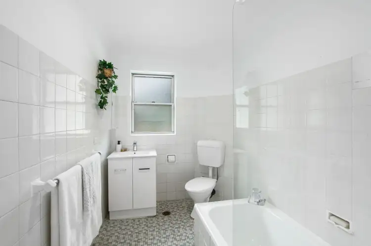 Sixth view of Homely apartment listing, 8/37 Edward Street, Wollongong NSW 2500