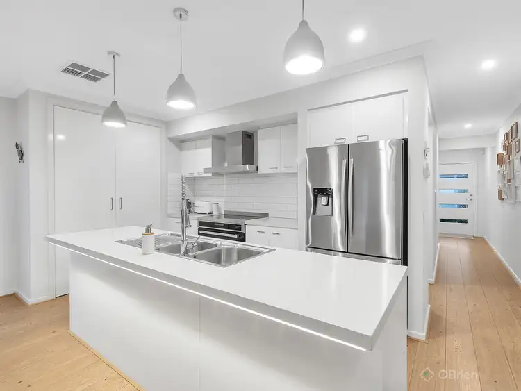 Fourth view of Homely house listing, 27 Fleuve Rise, Clyde North VIC 3978