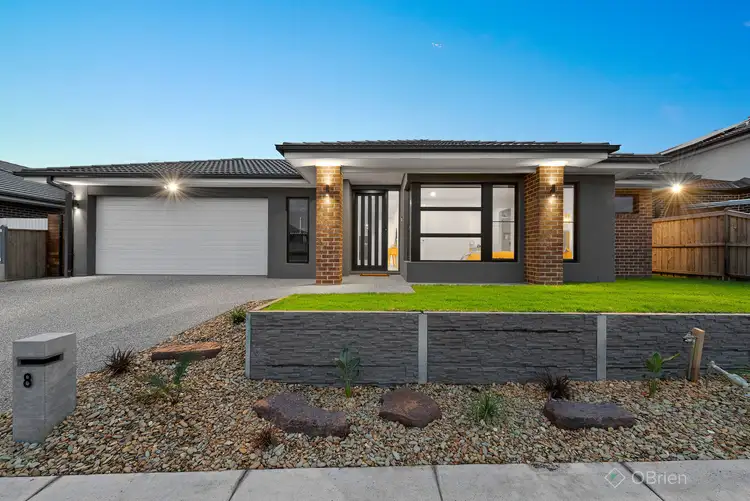 Main view of Homely house listing, 8 Lysanne Crescent, Berwick VIC 3806