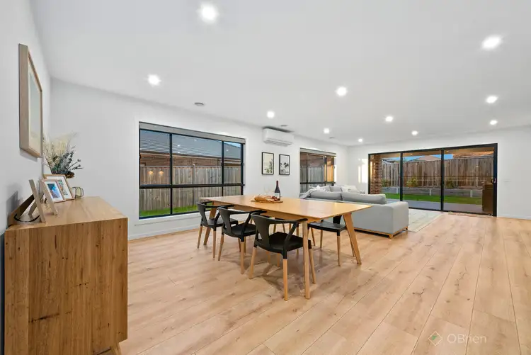 Second view of Homely house listing, 8 Lysanne Crescent, Berwick VIC 3806
