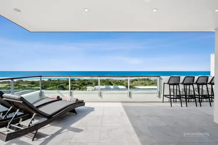 2/26 Peregian Esplanade, Peregian Beach QLD 4573