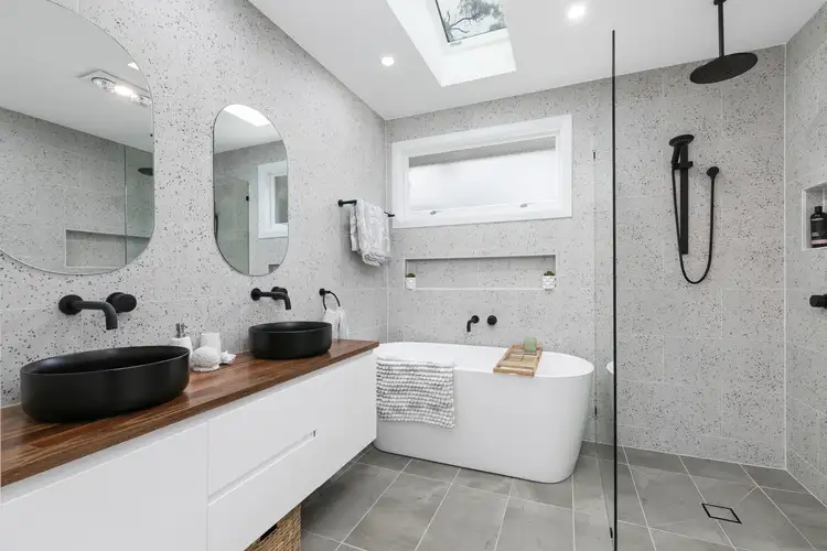 Third view of Homely house listing, 6 Deakin Place, Kirrawee NSW 2232