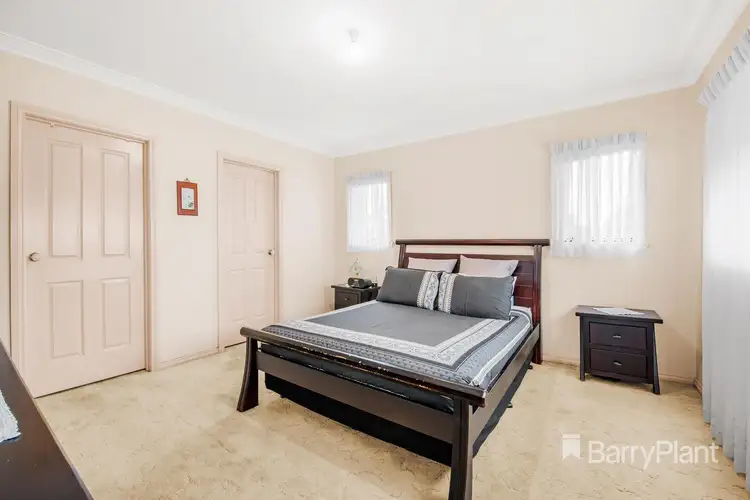 Sixth view of Homely house listing, 5 Regezia Court, Mill Park VIC 3082