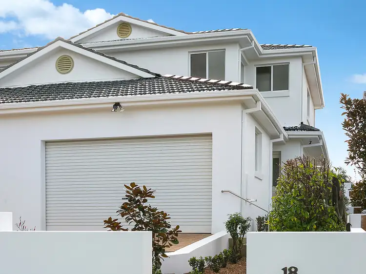 Fifth view of Homely house listing, 18 Greenwood Avenue, Narraweena NSW 2099