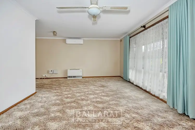 Second view of Homely unit listing, 2/205 Ripon Street South, Ballarat Central VIC 3350