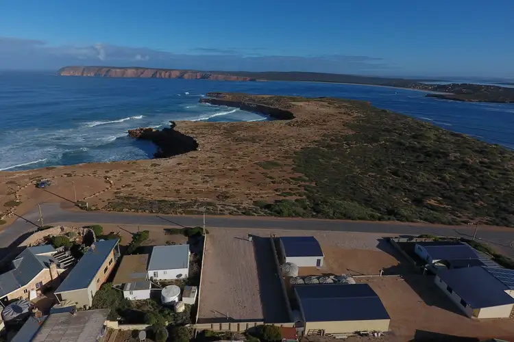 7 Weyland Drive, Venus Bay SA 5607