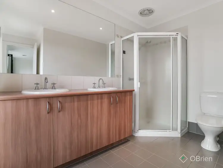 Sixth view of Homely house listing, 4 Amberlea Circuit, Taylors Hill VIC 3037