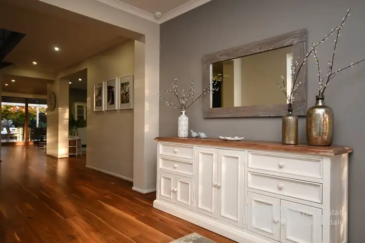 Second view of Homely house listing, 6 Shannon Boulevard, Bairnsdale VIC 3875