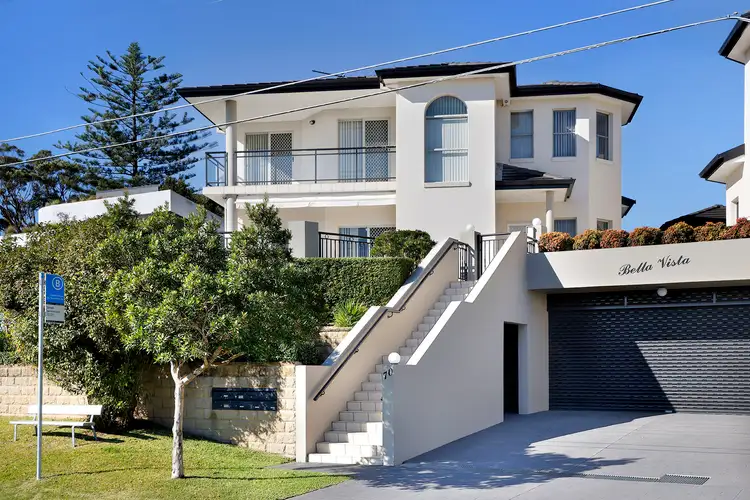 2/70 Holt Road, Taren Point NSW 2229