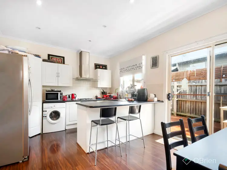 Sixth view of Homely unit listing, 1/10 Cambridge Street, Frankston VIC 3199