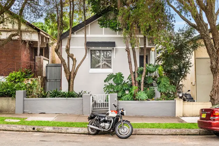 137 Warren Road, Marrickville NSW 2204