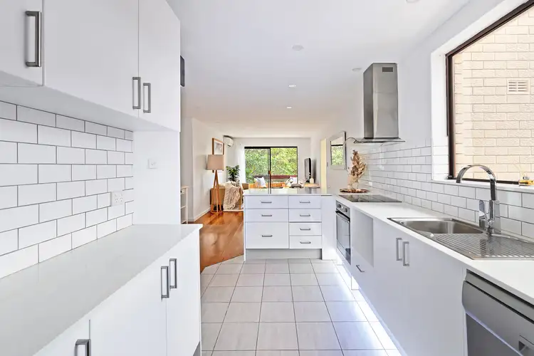 Second view of Homely unit listing, 4/20 Richmond Avenue, Dee Why NSW 2099