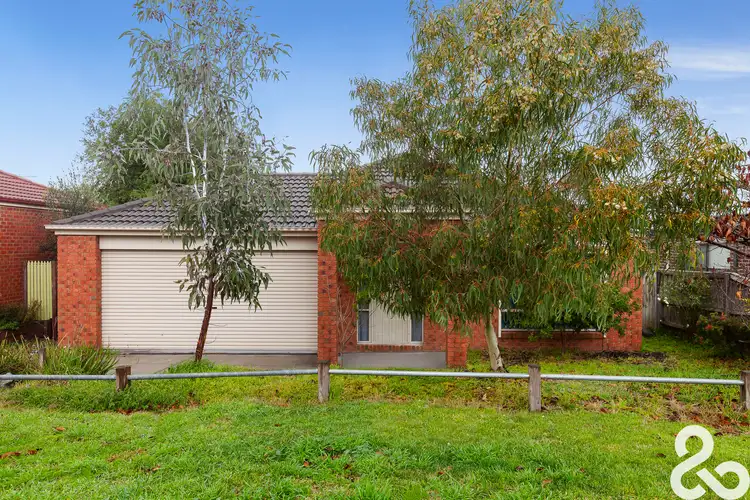 13 Bracken Way, South Morang VIC 3752