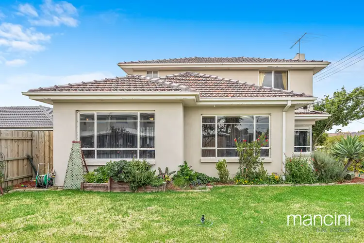 39 Cherry Avenue, Altona North VIC 3025