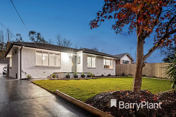 32 Croydondale Drive, Mooroolbark VIC 3138