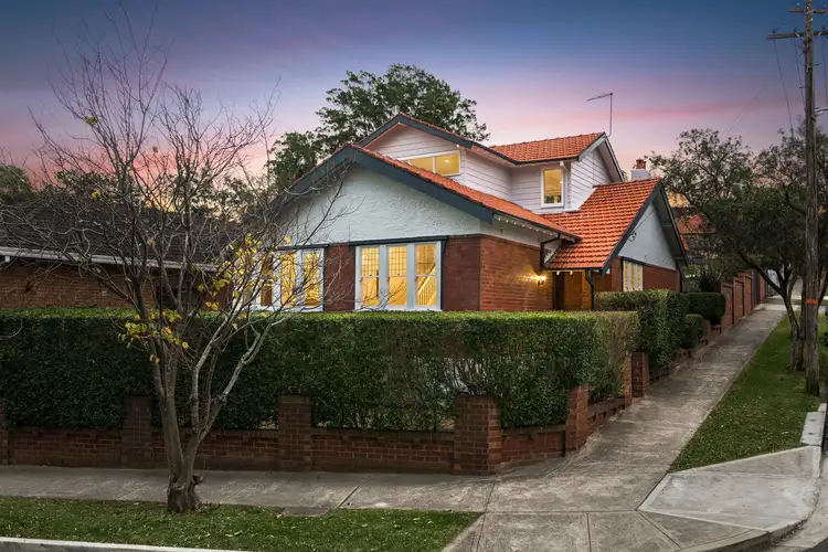 10 Warwick Avenue, Cammeray NSW 2062