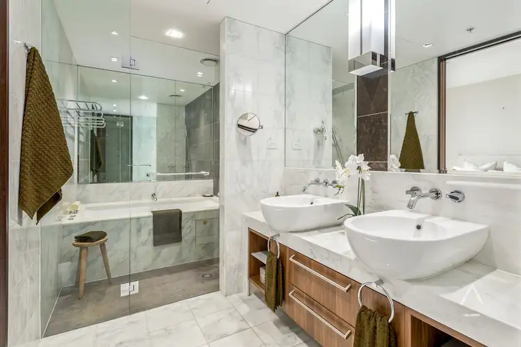 Fifth view of Homely unit listing, 804/430 St Kilda Road, Melbourne VIC 3000