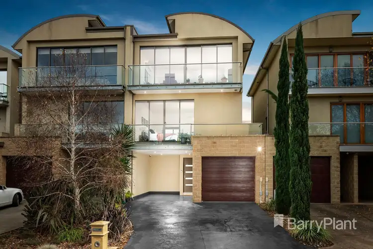 12 Diamond Boulevard, Greensborough VIC 3088