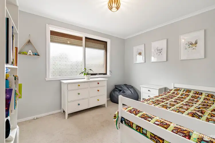 Sixth view of Homely house listing, 15 Gunsynd Close, Thomastown VIC 3074