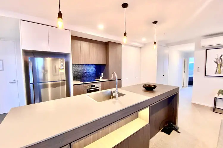 Fourth view of Homely apartment listing, 31 Queensland Avenue, Broadbeach QLD 4218