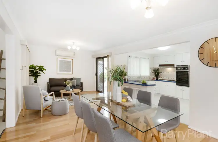 Fifth view of Homely house listing, 22 Balnarring Drive, Kings Park VIC 3021