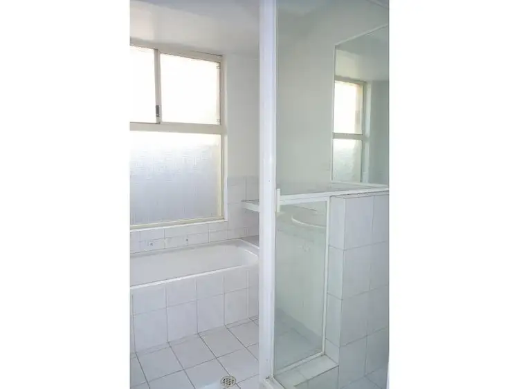 Fifth view of Homely villa listing, 3/170 Grand Promenade, Doubleview WA 6018