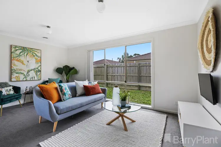 Sixth view of Homely house listing, 3/9 Shakespeare Court, Drouin VIC 3818