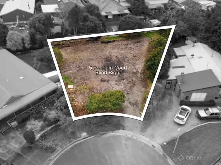 5 Penguin Close, Blind Bight VIC 3980