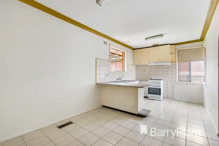 Fifth view of Homely house listing, 476 Main Road West, St Albans VIC 3021