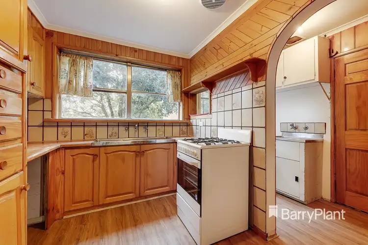 Fifth view of Homely house listing, 12 Leech Court, Jacana VIC 3047